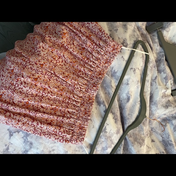 Lucy paris floral midi skirt with slit - Picture 5 of 5